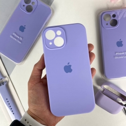 Силиконовый чехол на Айфон 15 c закрытым низом и камерами | iPhone 15 Лавандовый (39)